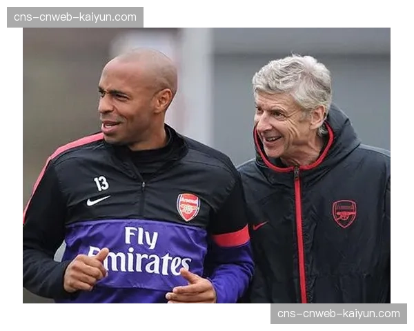 法国足球纪录片上映，聚焦温格“不败赛季”阿森纳的战术遗产对当今足坛影响